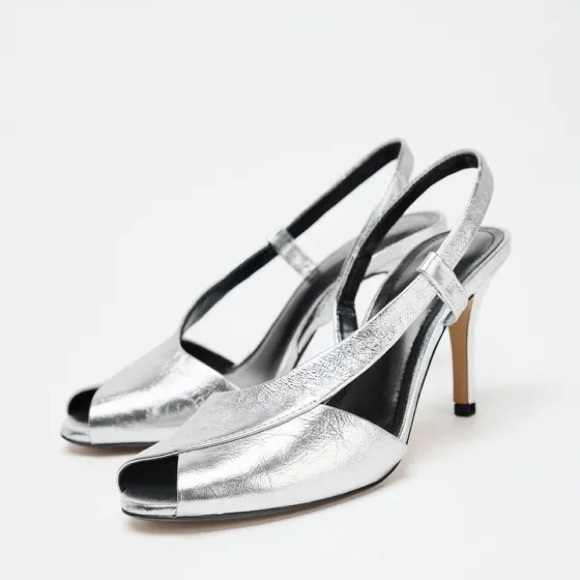 Zara Shoes - NWT Zara Vintage Open-Toe High Heel Sandals With Ankle Strap